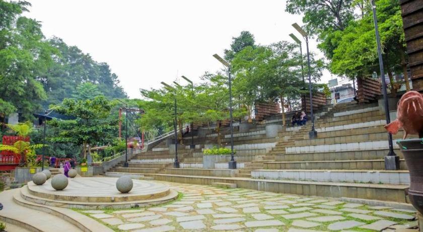 首都o 874尼兰德巴斯德酒店 万隆 外观 照片
